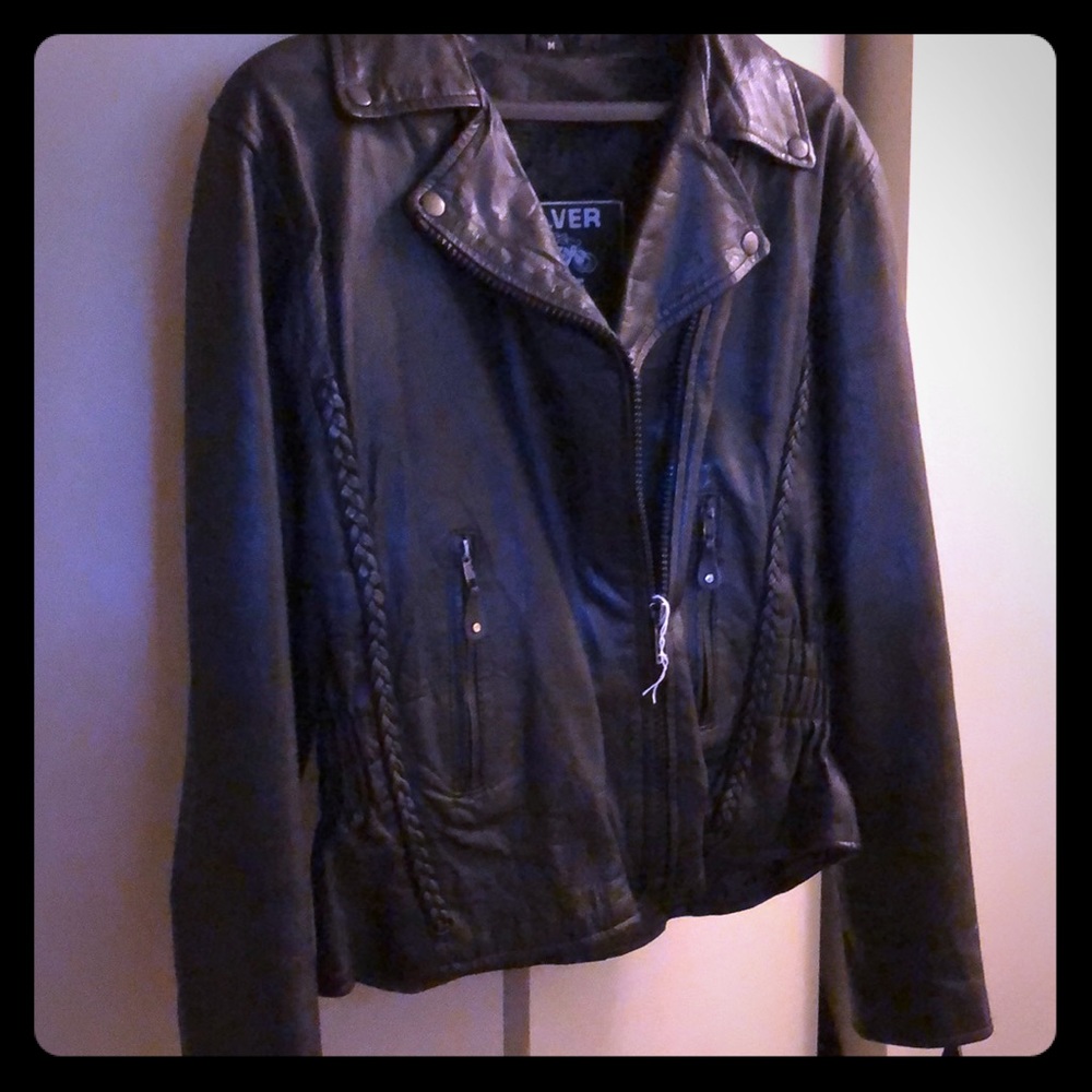 Ladies Leather Motorcycle Jacket